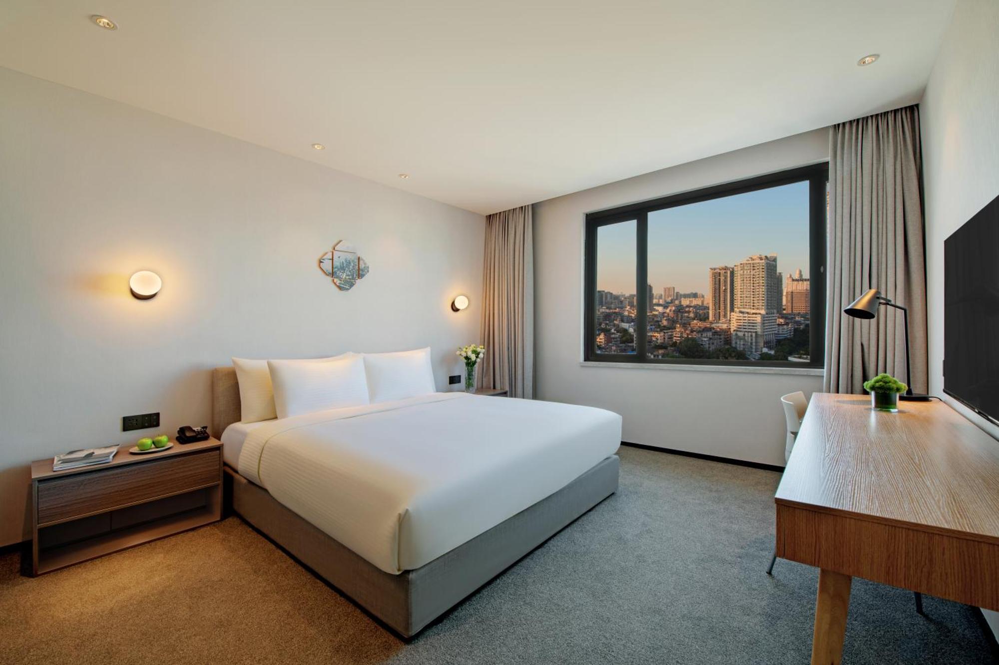 Guangzhou Hotel - Free Shuttle Bus To Exhibition Center During Canton Fair Period Esterno foto